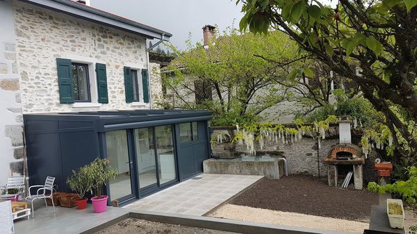 Corenc Belvédère Photo avant clôture