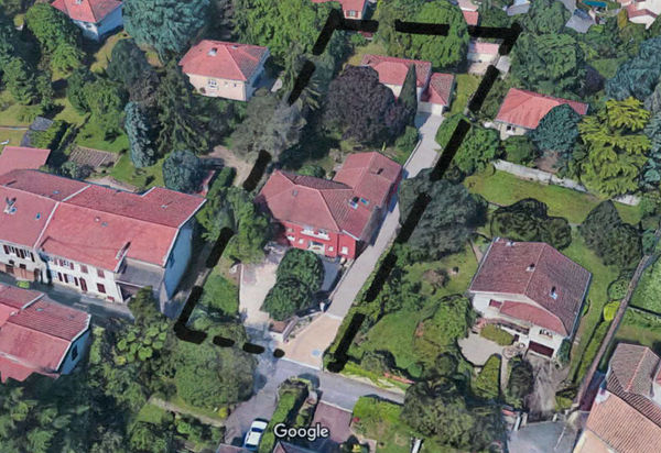 Terrain à diviser avec maison existante